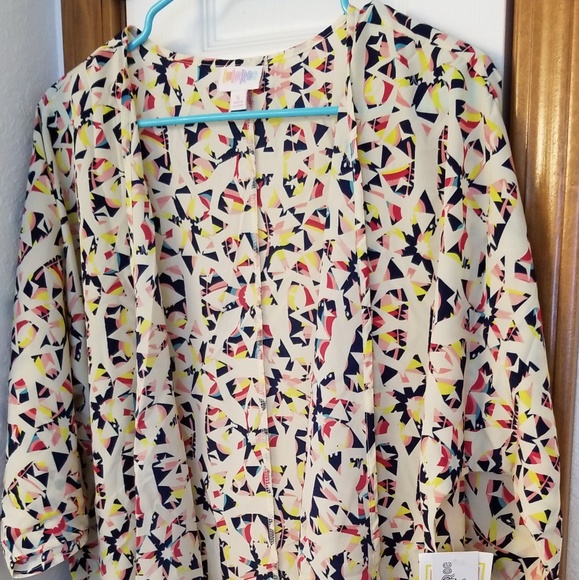 LuLaRoe Other - Lularoe Lindsey